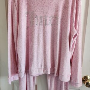 Juicy Couture Pink Leopard Pajama Set Xl